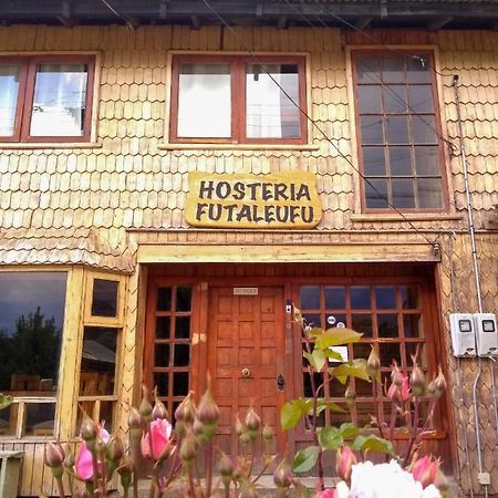 Hosteria Futaleufu Villa Exteriör bild